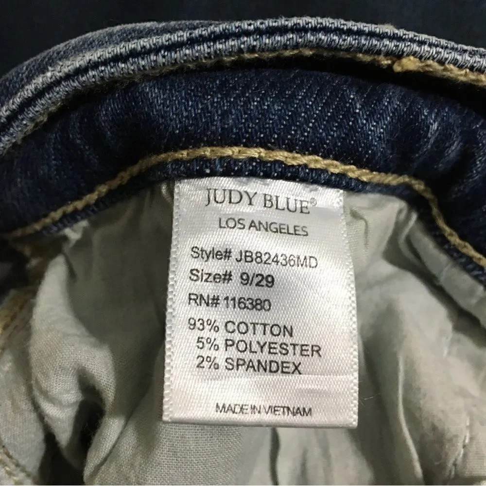 Judy Blue Distressed Straight Fit Jeans Size 9/29